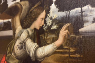 Italy Tuscany Florence, Uffizi Gallery: The Annunciation, Painting by Leonardo da Vinci (1452-1519), Oil on wood, ca. 1472-1475, 98x217 cm   1463941   ja       japanese Successfully Translated  Original: A View of the French Raft, as seen Afloat at St. Mal