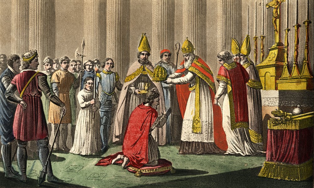 教皇ページ 80年12月25日、ローマのサン・ピエトロ大聖堂で教皇レオ3世