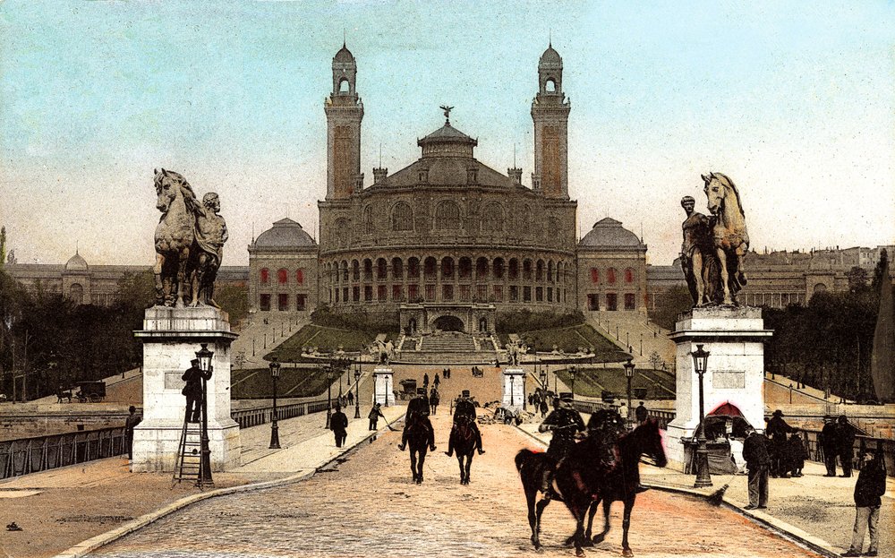 1878 年のパリ万国博覧会のために建てられたトロカデロ宮殿。 1906年