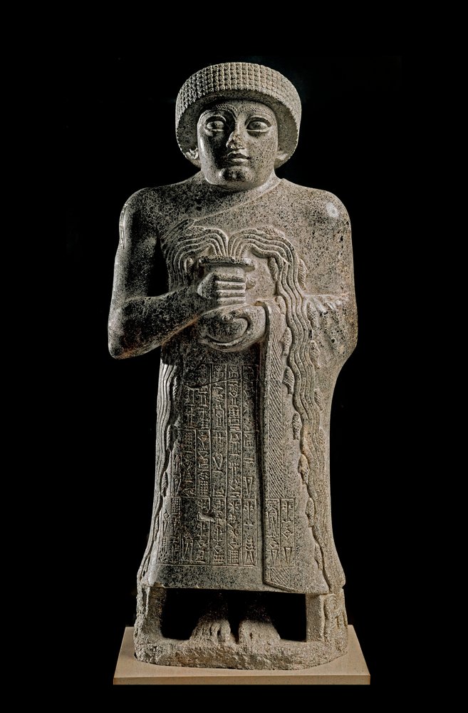 クメール青銅　女神立像 シュメール美術。湧き出る壺を持つ」と呼ばれ、女神ゲシュティナンナに