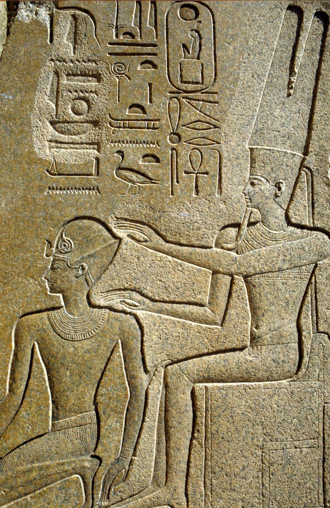 古代エジプト、壁画／彫刻、アモン・ラーに祝福されるハトシェプスト、カルナック神殿、ルクソール