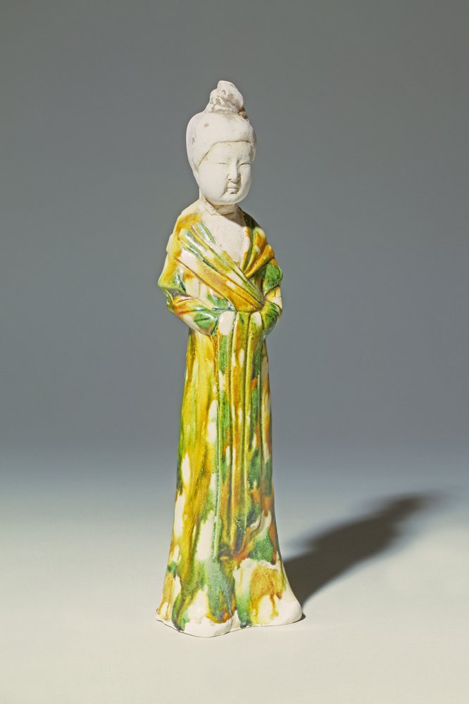ファッションの 立っている宮廷婦人・唐代の三彩淡陶器図（陶） 工芸品