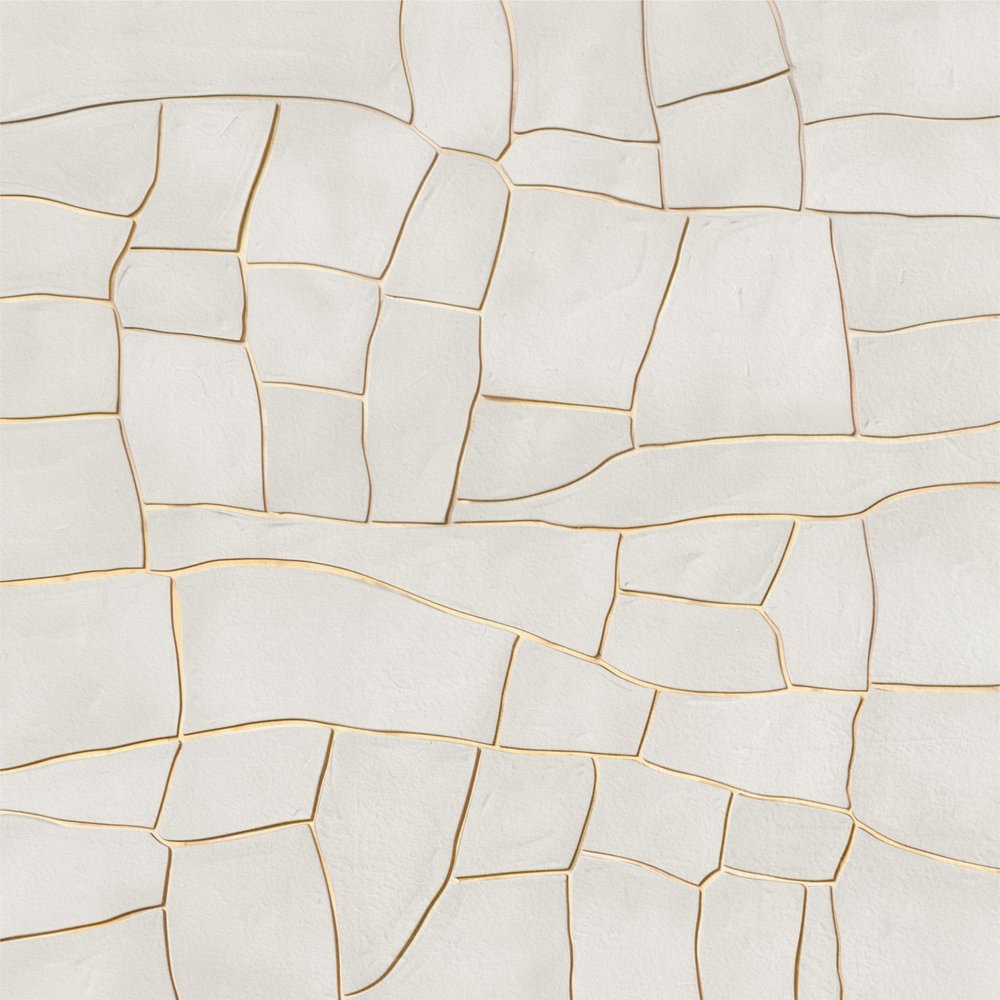 オーガニック・ホワイトゴールド・パターン 作： 