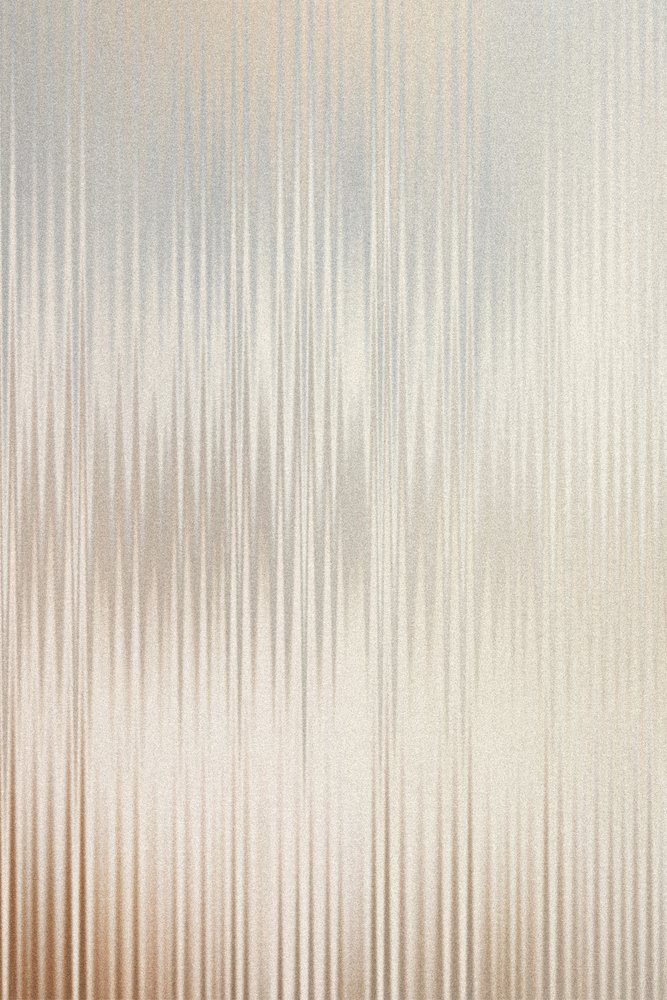 ささやくような垂直の流れ 作： 