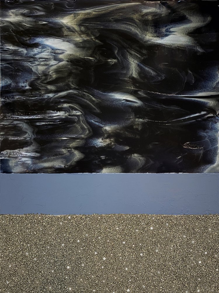 渦巻く真夜中の輝き 作： 