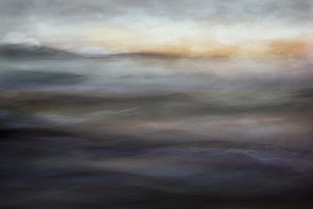  作： 