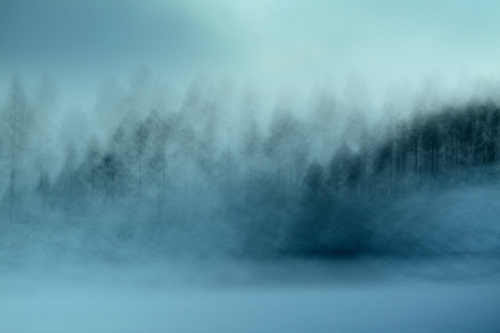  作： 