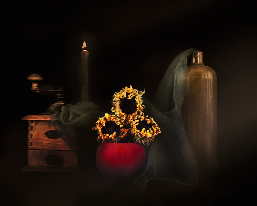 乾燥ヒマワリのキャンドルライト 作： 