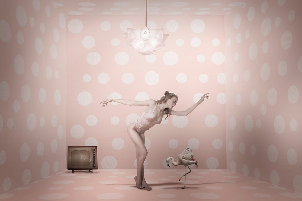  作： 