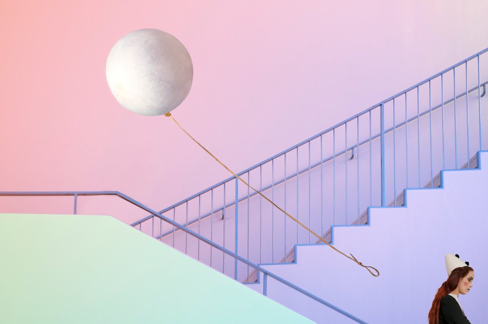  作： 