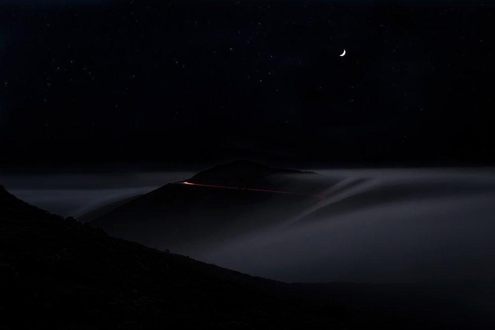  作： 
