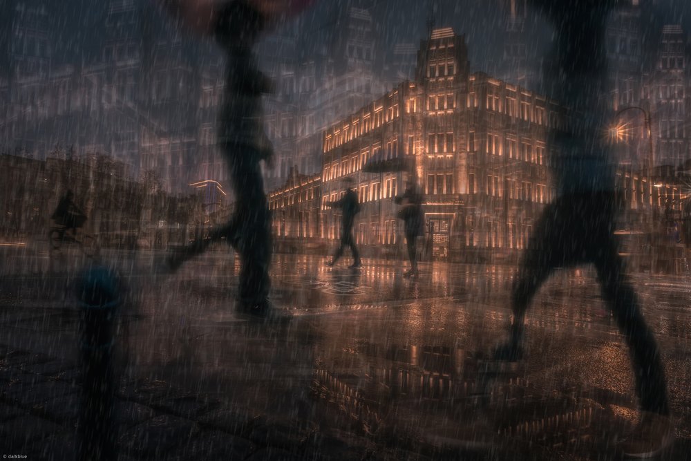  作： 