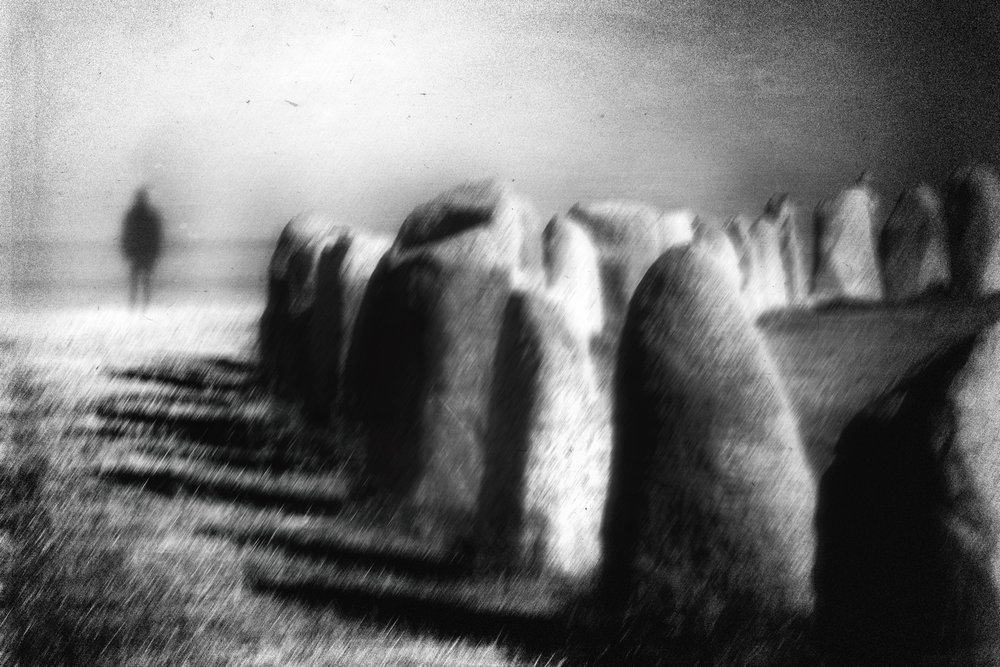  作： 