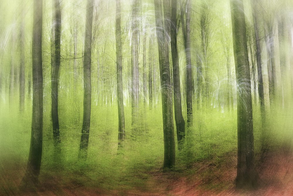  作： 