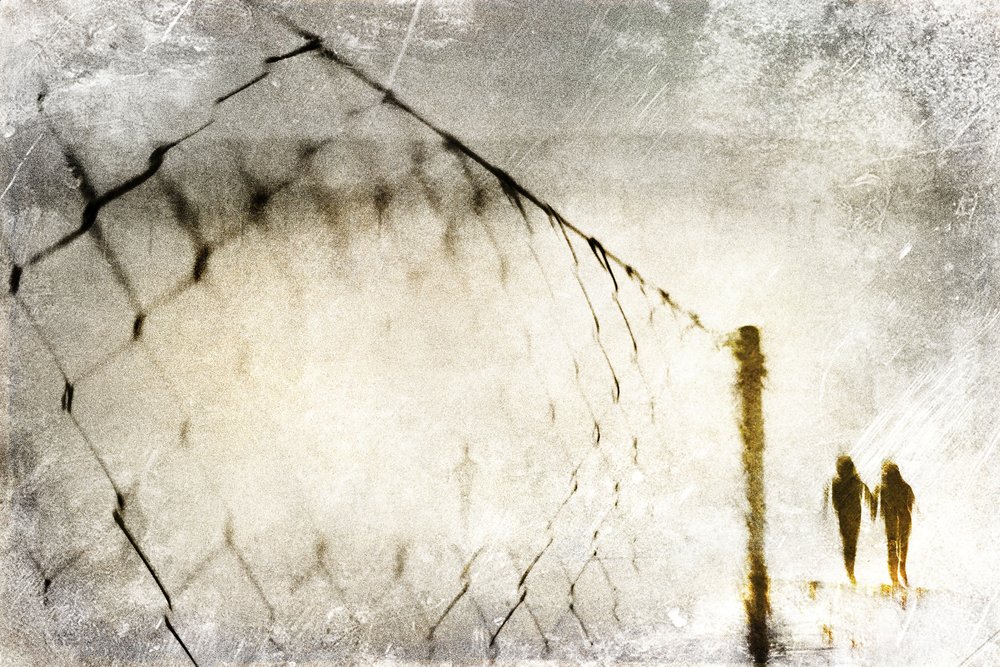  作： 