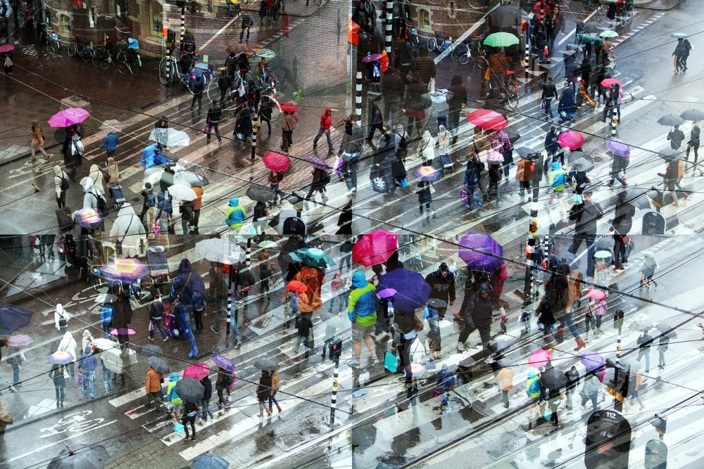 雨の街の傘 作： 