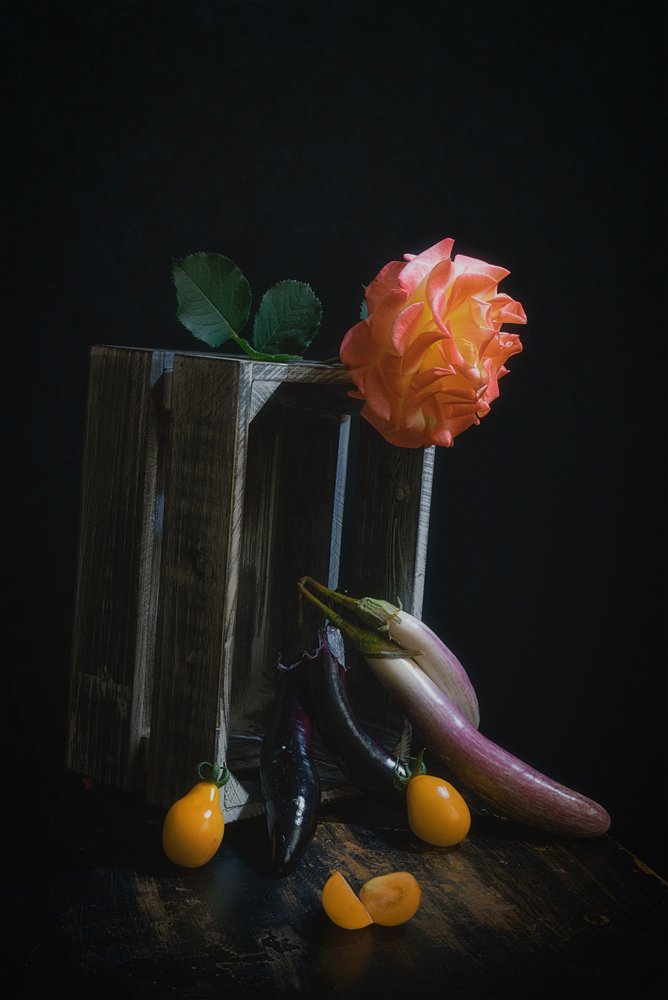 バラと農産物の静物画 作： 