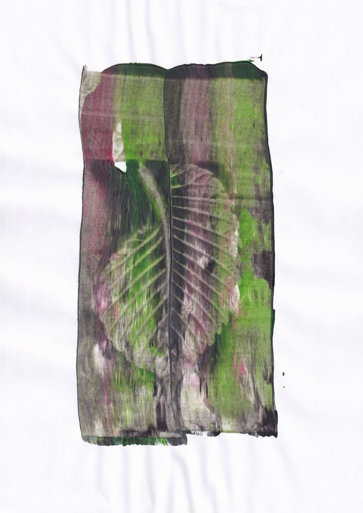  作： 