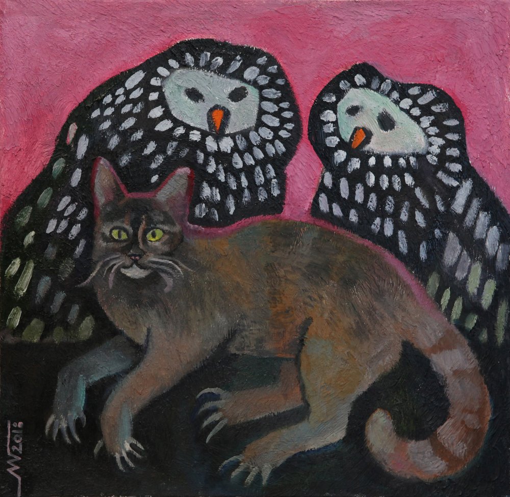 フクロウと遊ぶ愛らしい猫 作： 