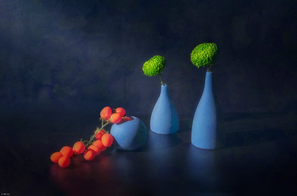 緑の花、赤いトマト 作： 