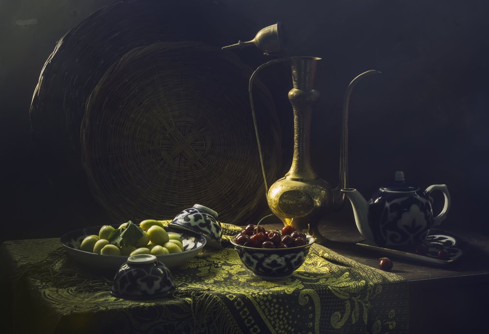  作： 
