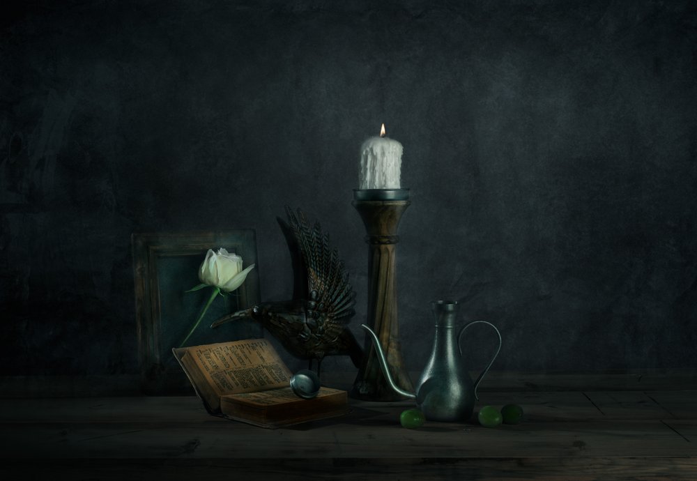  作： 
