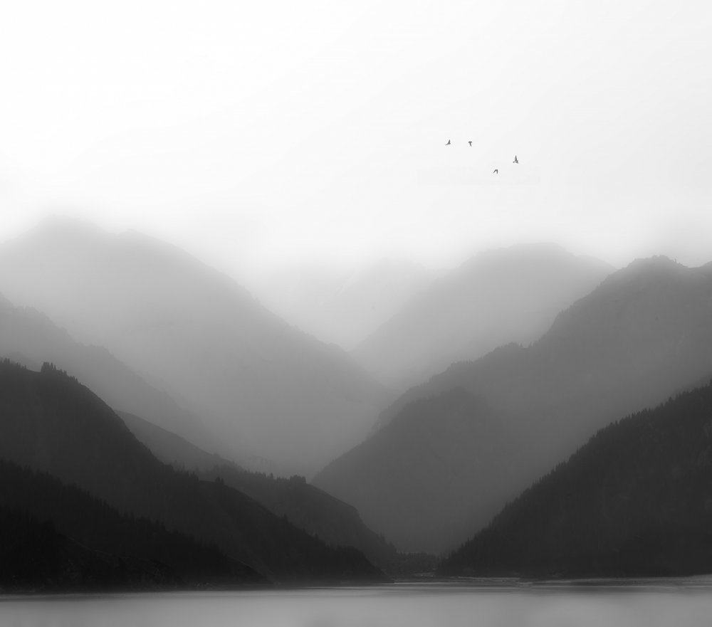  作： 