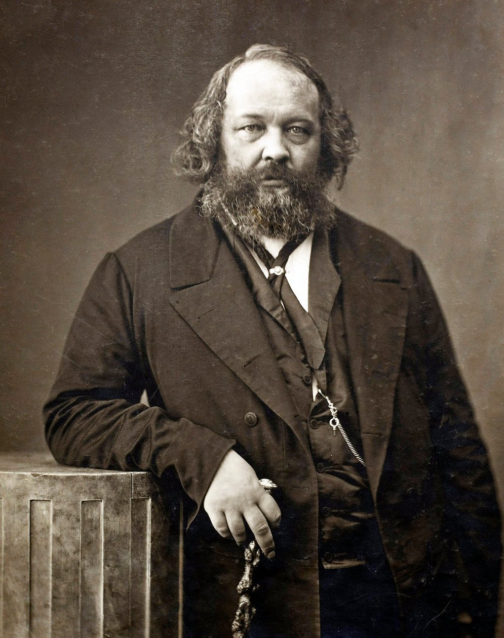 Portrait de Michel Bakounine (Bakunin) (1814-1876), anarchiste russe" Portrait of Mikhail Alexandrovich Bakunin (1814-1876) par Nadar, Gaspard-Felix (1820-1910), ca 1860 - Albumin Photo - Private Collection 作： ナダール