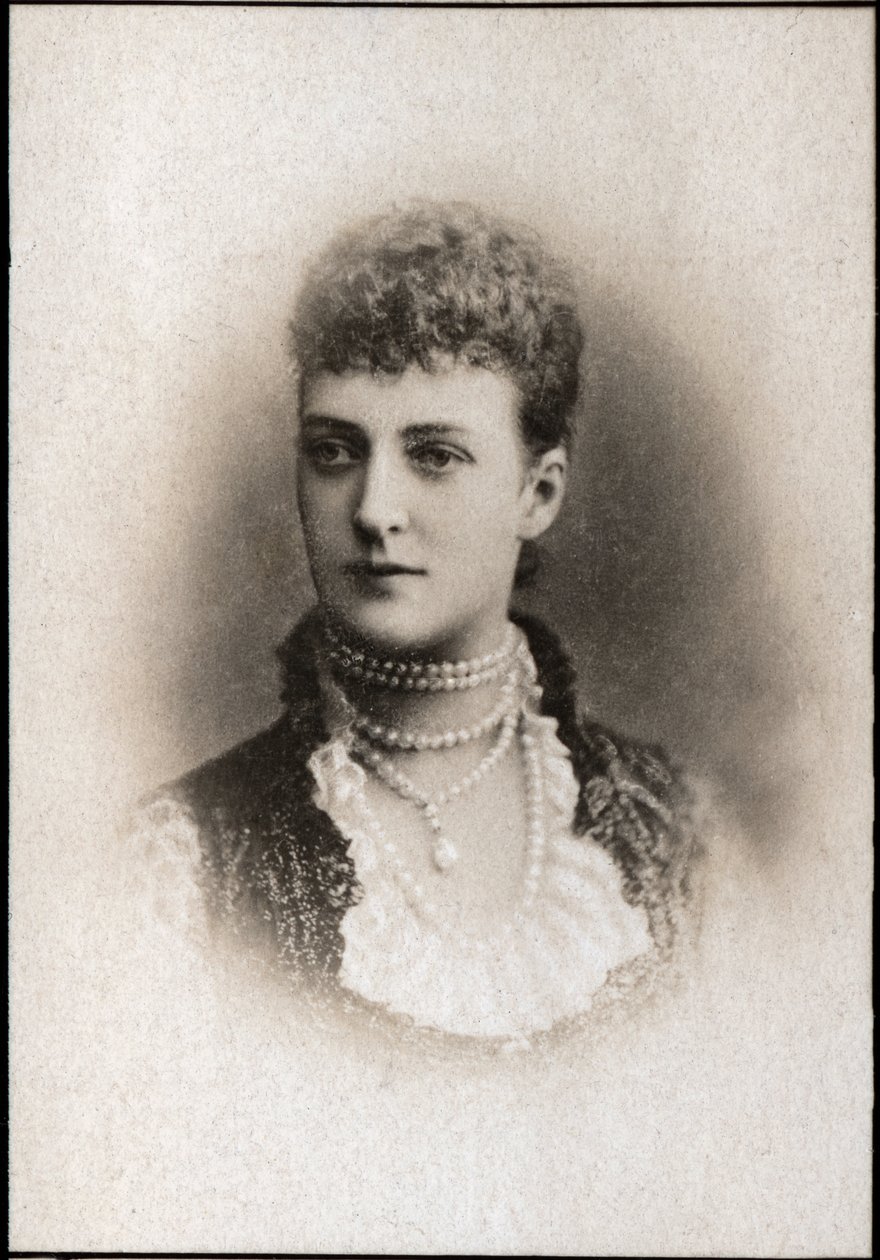 イギリスの女王の配偶者、デンマークのアレクサンドラ（1844-1925）の肖像。 作： フランスの写真家