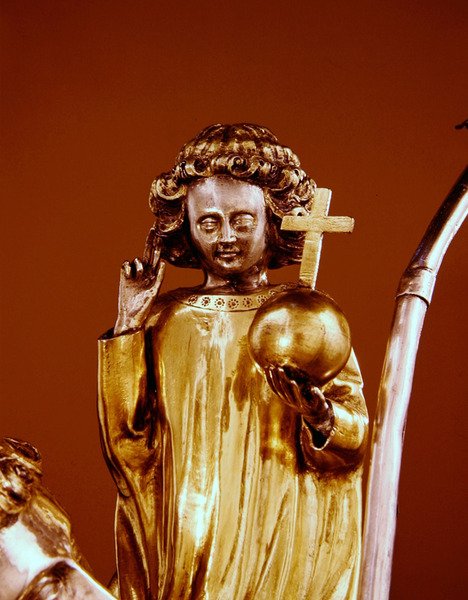 クライストチャイルド（小包の金箔が施されたシルバー） 作： フランス語学校