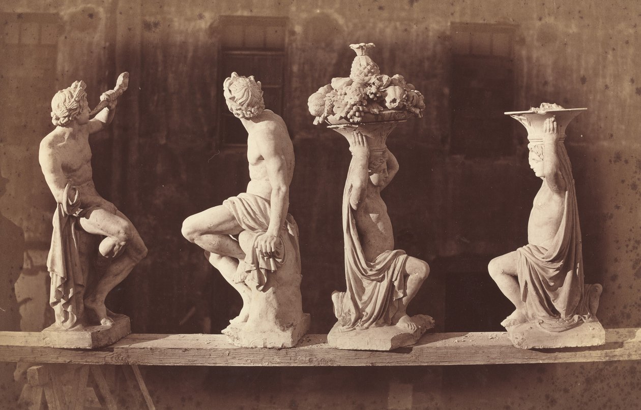 4つの彫像、c。 1868年。 作： アドルフテリス