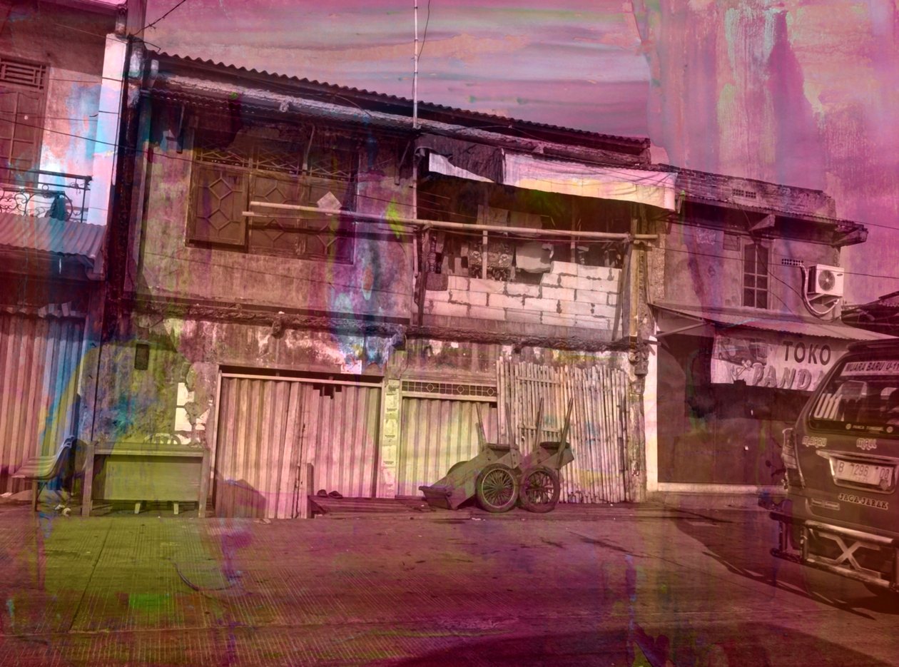 昼間,2019,(コラージュ) 作： アレックス・キャミンカー