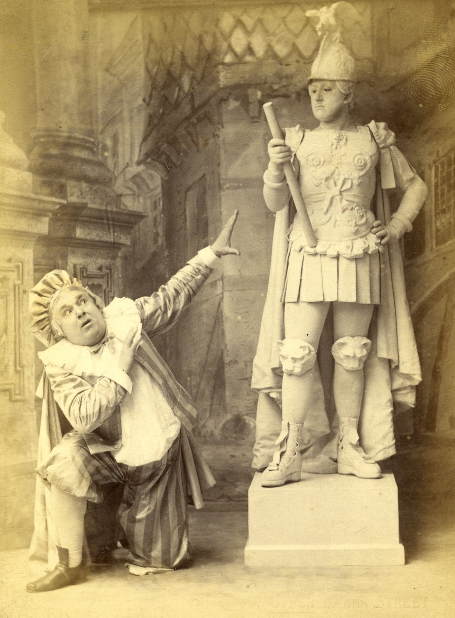 スタチューとスガナレル、「La Statue du Commandeur」または「Don Juan Up to Date」の制作から、1892年（キャビネット写真） 作： アルフレッド・エリス