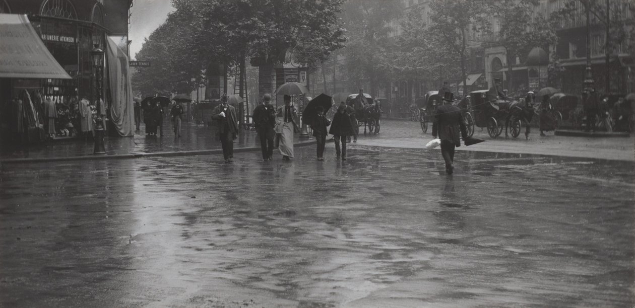 パリの大通りの雨の日 作： アルフレッド・スティグリッツ