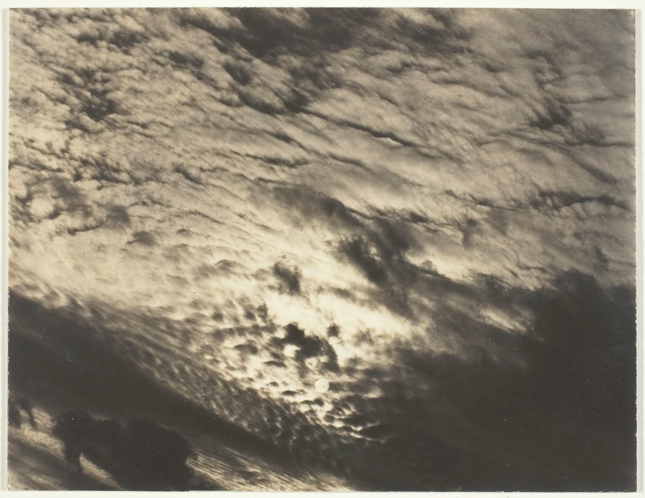 Set A Third Set、Print 5、1929 からの同等物。 作： アルフレッド・スティグリッツ