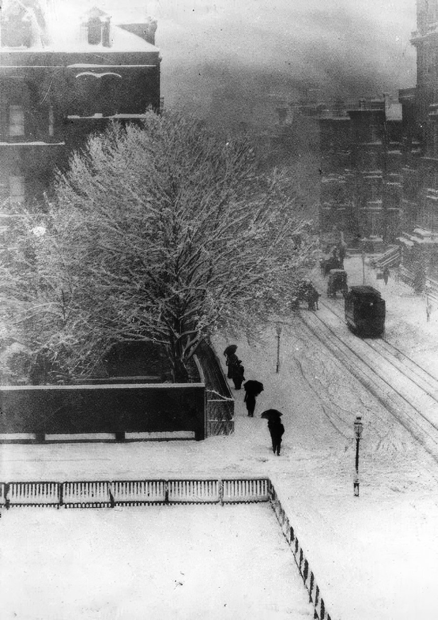 ニューヨーク、ストリートシーン-写真1907 作： アルフレッド・スティグリッツ
