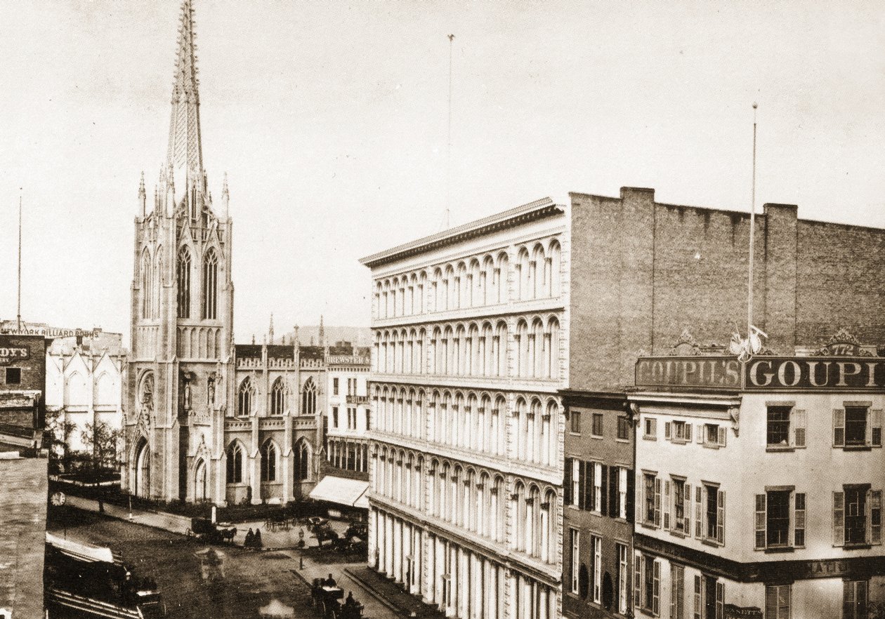 グレース教会とブロードウェイの古いATスチュワートストア、1868年ニューヨーク市、10丁目 作： アメリカの写真家