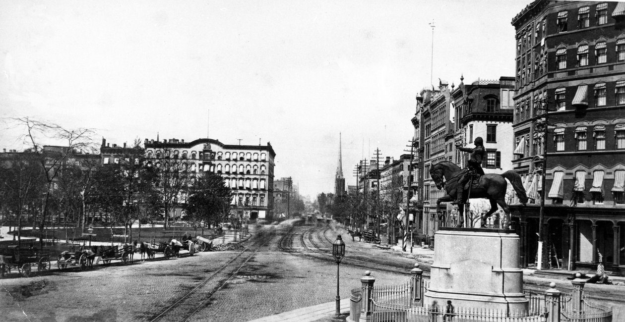ユニオンスクエア、ニューヨーク市、1870年頃 作： アメリカの写真家