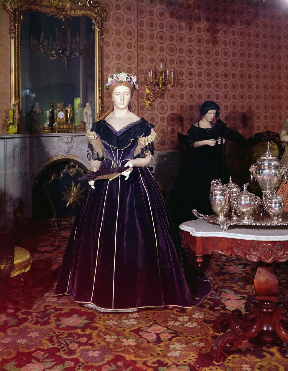 メアリートッドリンカーン（1818-82）の夜会服 作： アメリカの学校