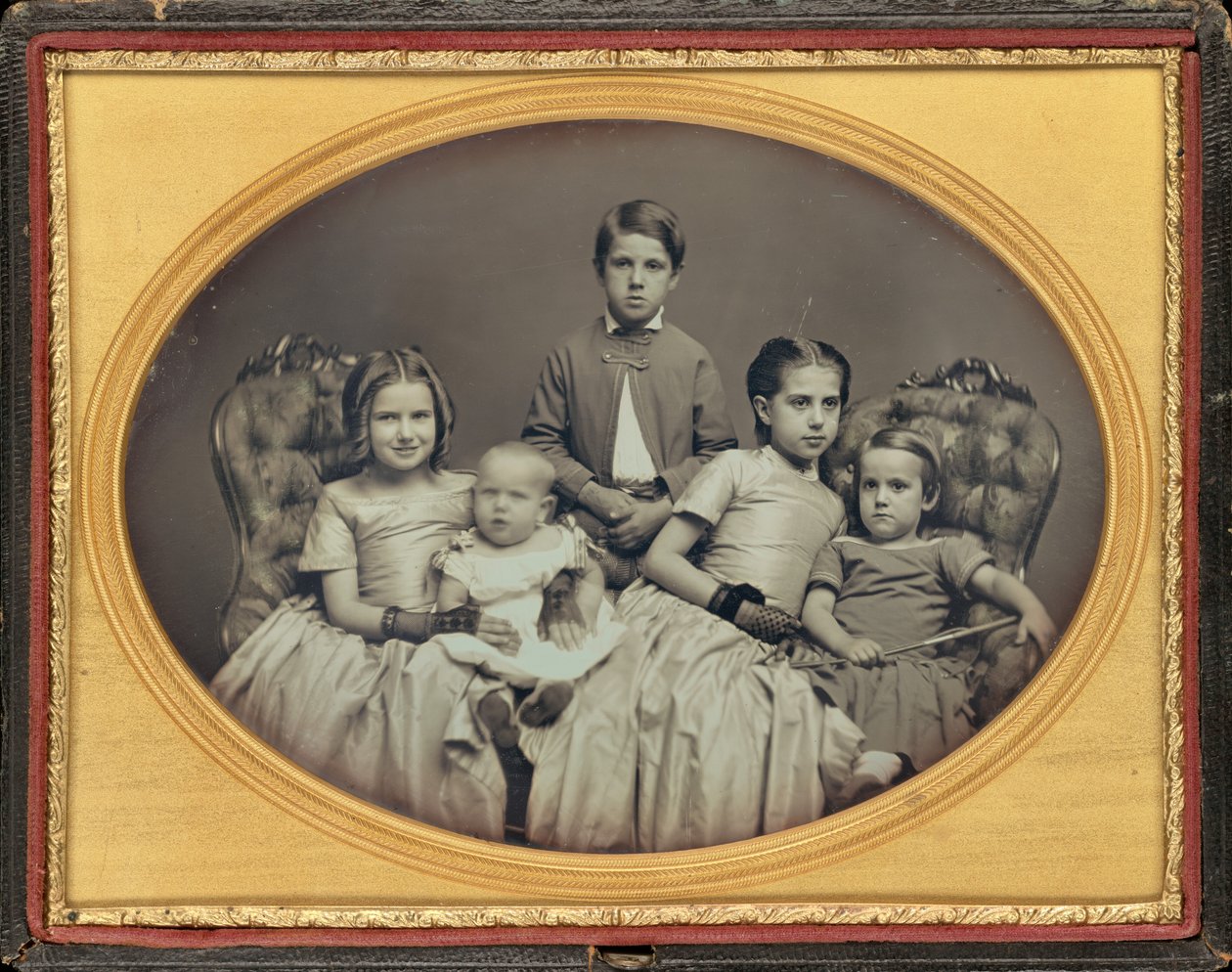 5人の子供の肖像,c.1850年（写真） 作： アメリカの写真家