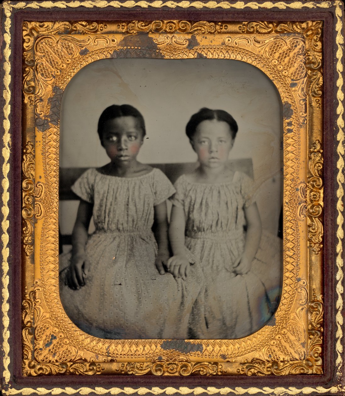 二人の少女の肖像,c.1860年（写真） 作： アメリカの写真家