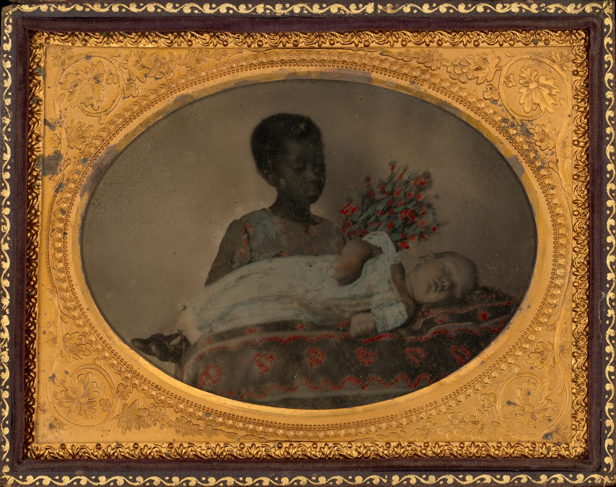 少女と死後の子供の肖像,c.1860年（写真） 作： アメリカの写真家