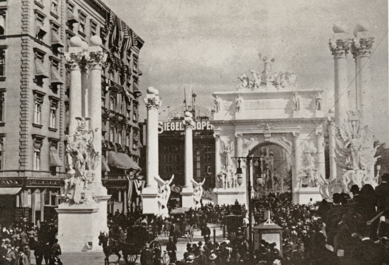 1899年のスペインでの勝利を祝って、ニューヨーク市23丁目にあるフィフスアベニューホテルの前にあるデューイアーチ 作： アメリカの写真家