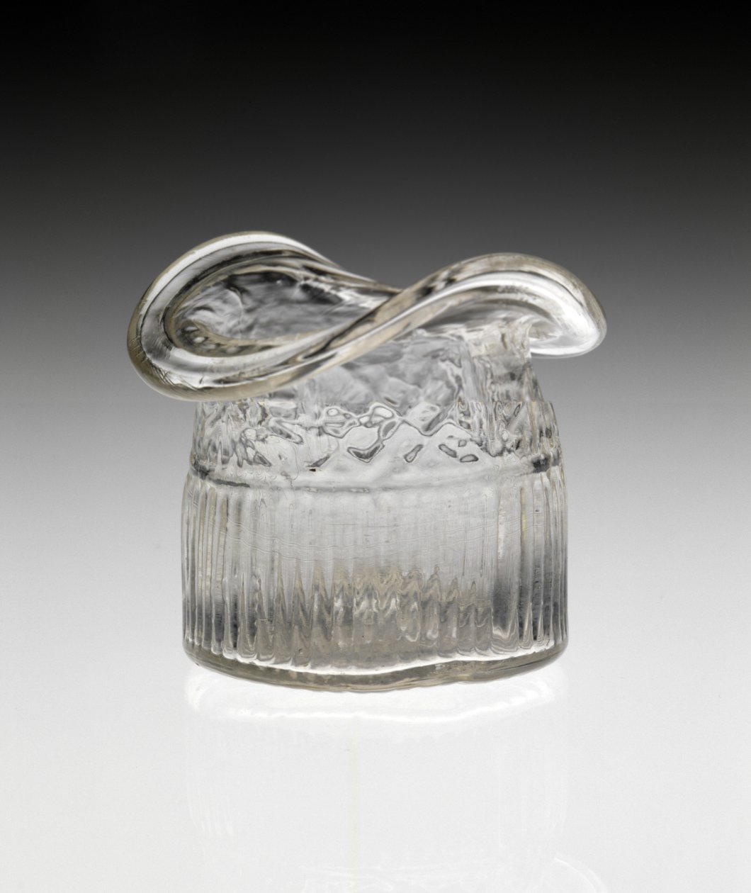 塩、c。 1815-1845（鉛ガラス） 作： アメリカの学校