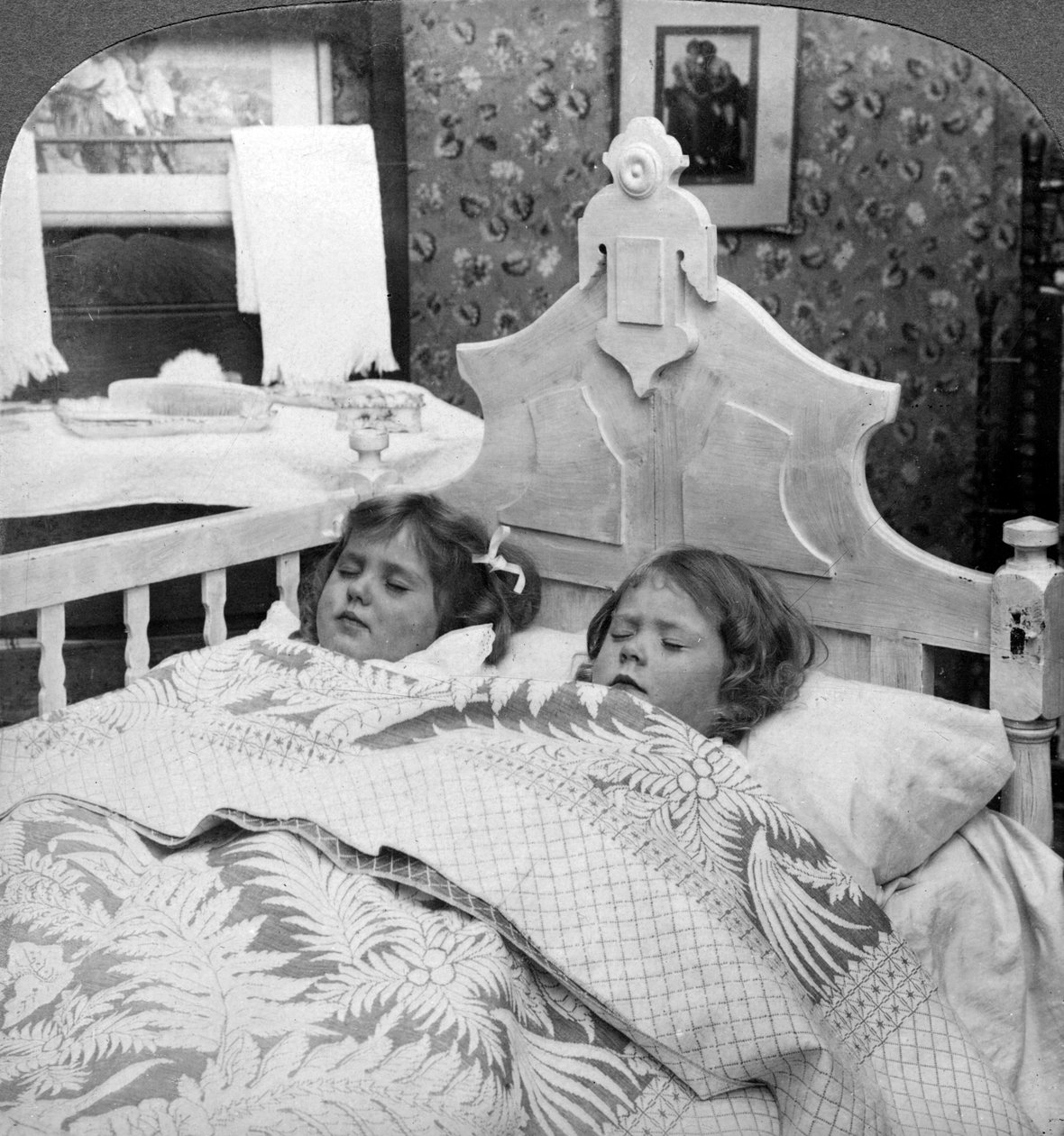 サンドマンがやって来て、眠りにつく。 作： アメリカンステレオスコピックカンパニー