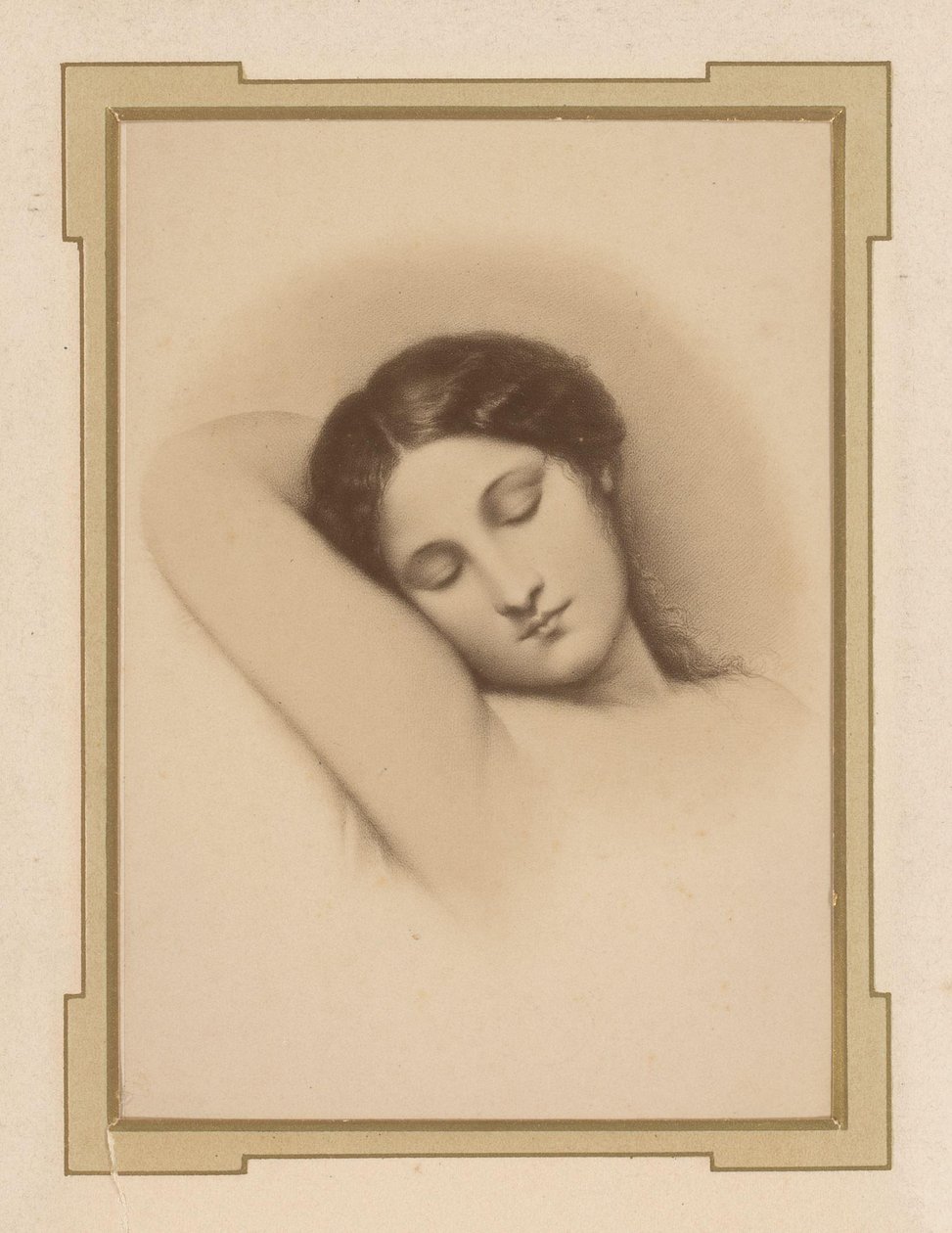 眠っている女性の絵の複製写真 作： 匿名