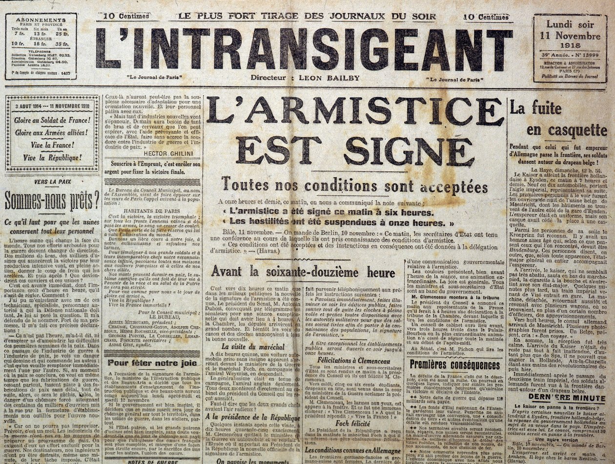 25989の詳細。1918年11月11日、"The Intransigent "が "The Armistice is Sign "と発表したときのもの。 作： 匿名匿名