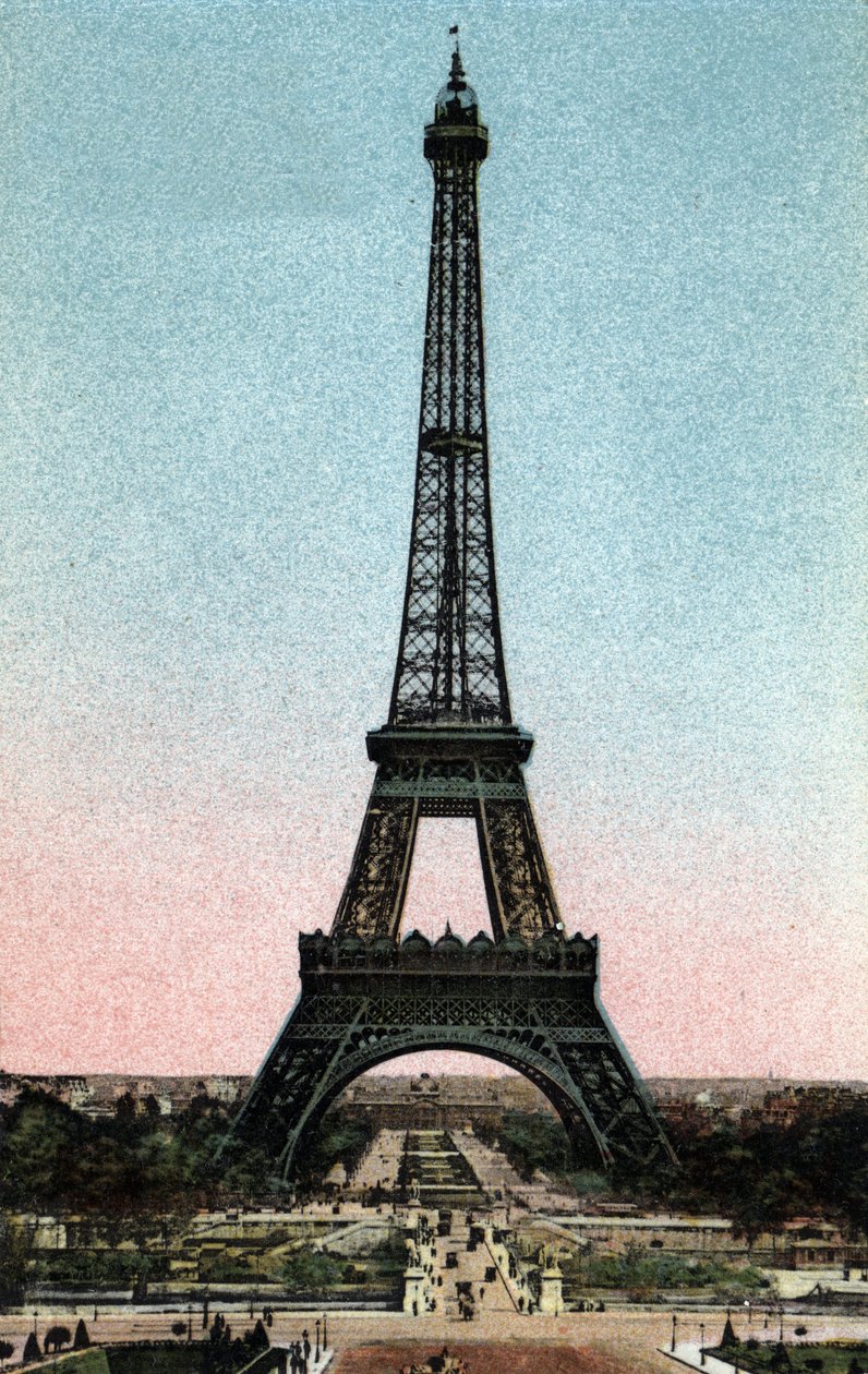 パリ：ギュスターヴ・エッフェル（1832-1923）が1887年から1889年にかけて建設したエッフェル塔の風景。パリ市の「芸術アルバム」に掲載されている1920年の写真。個人蔵。 作： 匿名匿名
