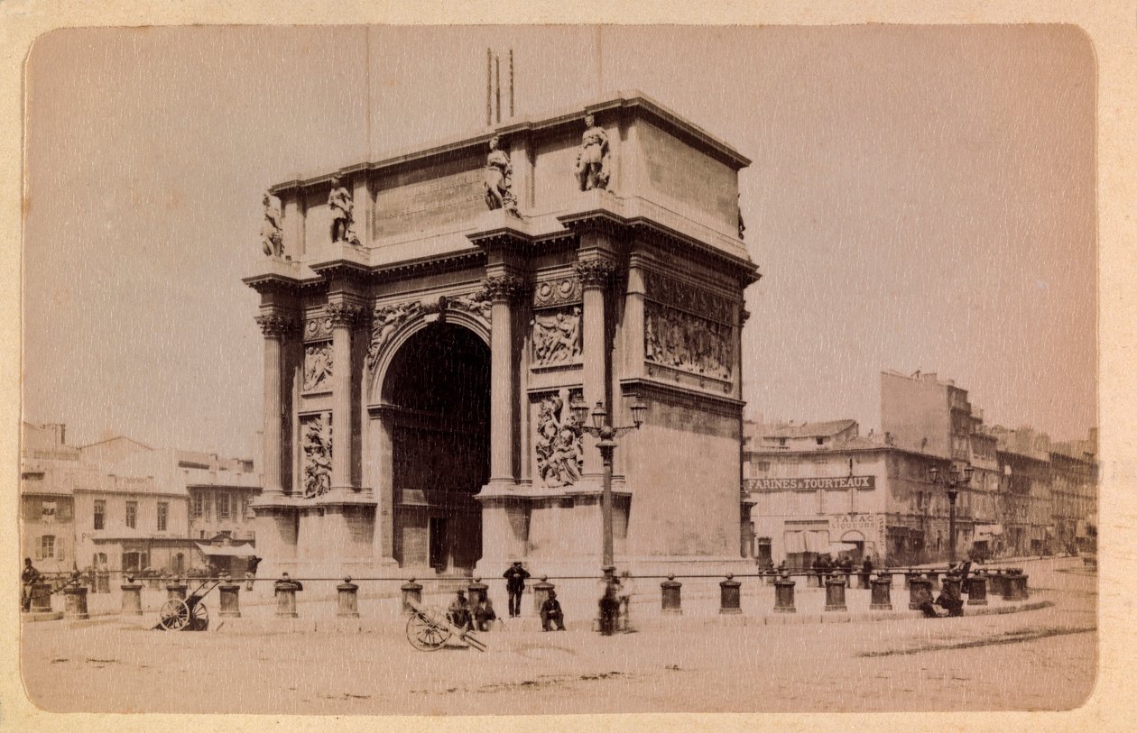 1885-1890年頃のマルセイユの街とその周辺：凱旋門 個人蔵 作： 匿名匿名