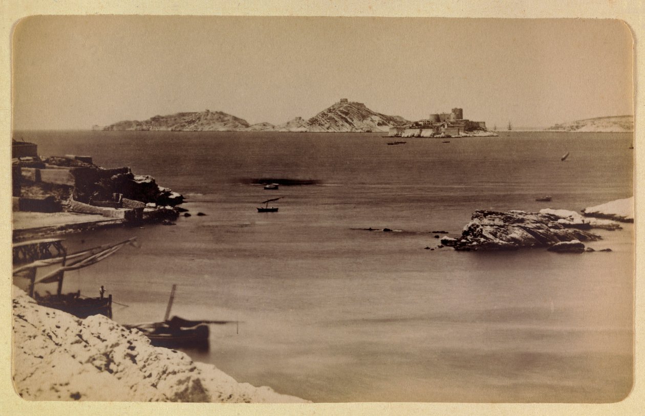 1885-1890年頃のマルセイユの町とその周辺：イフの城と島々 個人蔵 作： 匿名匿名